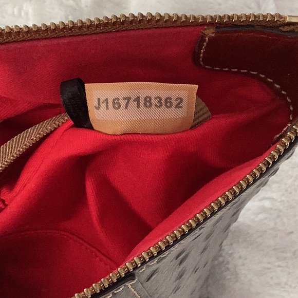 Dooney and Bourke grey ostrich leather handbag. EUC! - Picture 6 of 8